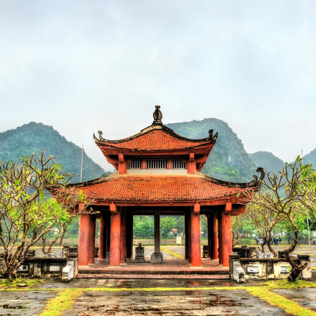 Hoa Lu & Tam Coc Boat Ride